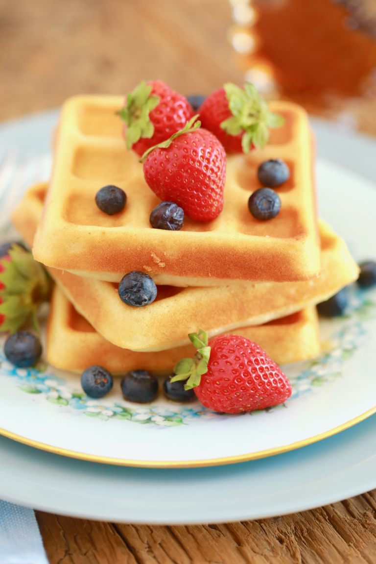 How To Make Waffles Without A Waffle Maker (With Video)