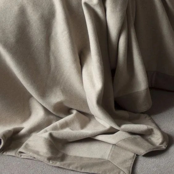 Blankets & Throws UK Biggest Blanket Company