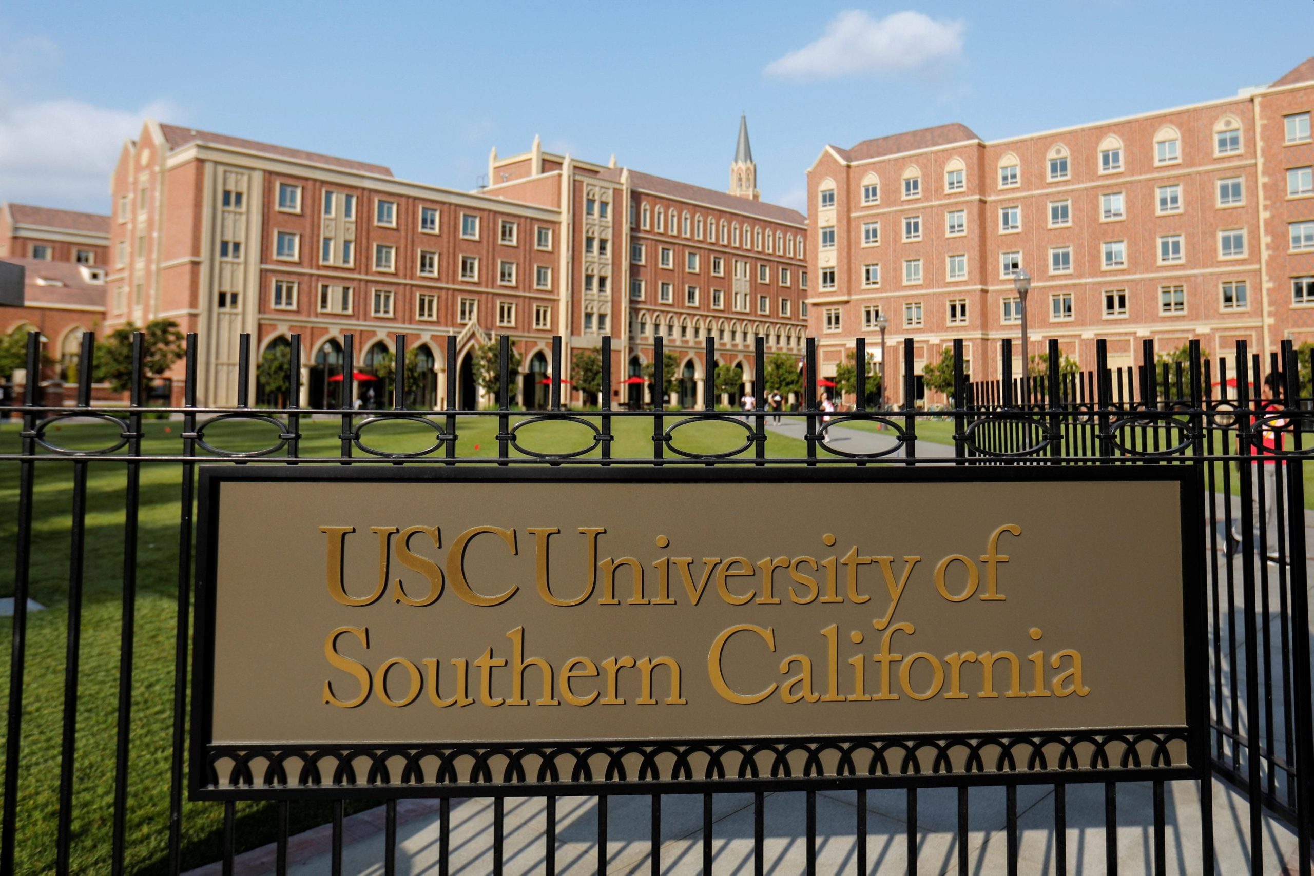 University of Southern California Summer Internship for Domestic and