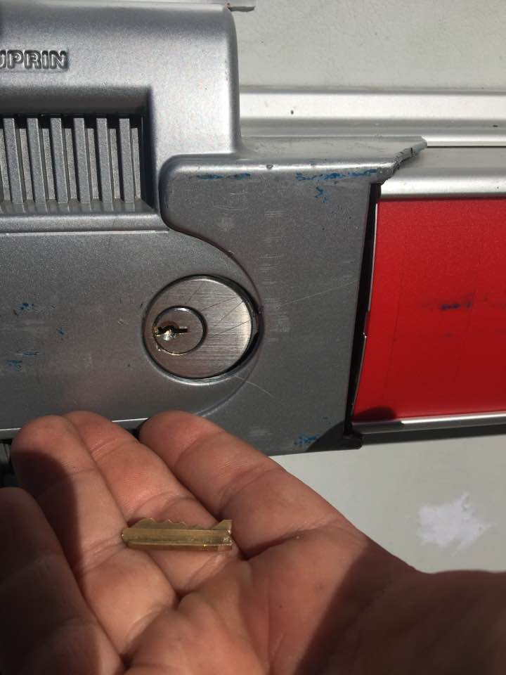 Key Extraction Service Remove A Broken Key Roanoke VA Car Locksmith