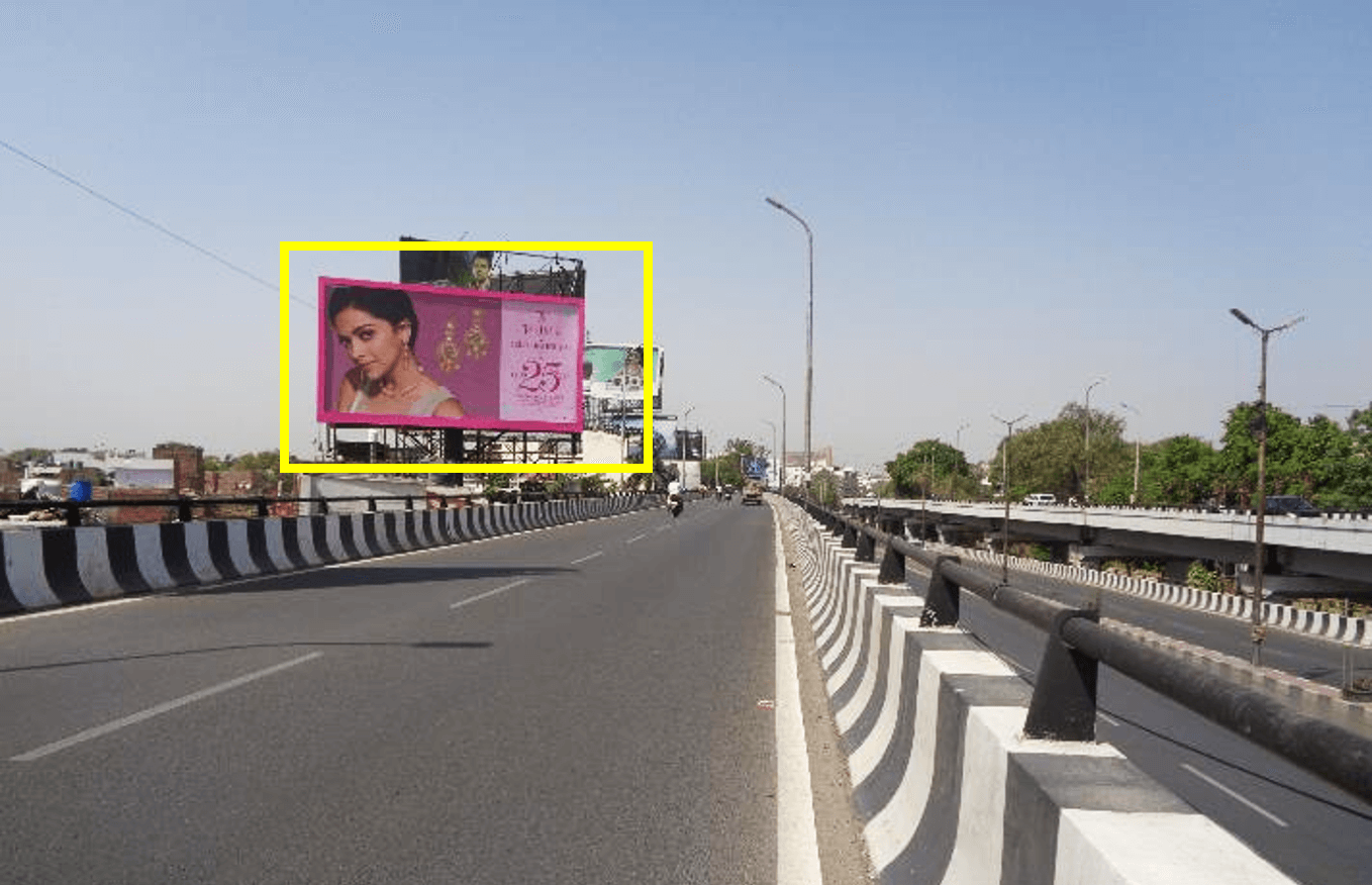 Outdoor Hoardings Advertising in Lucknow Outdoor Branding in Lucknow