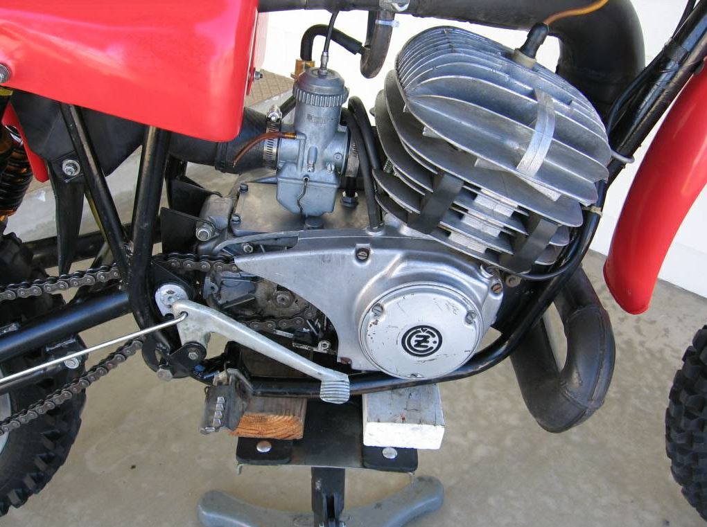 Двигатель cz 250