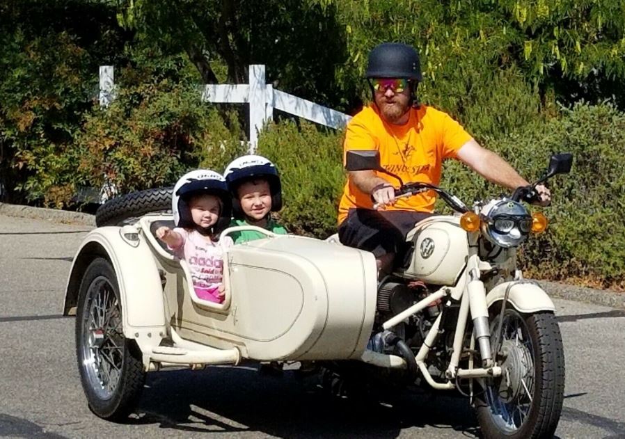 power wheels motorcycle with sidecar