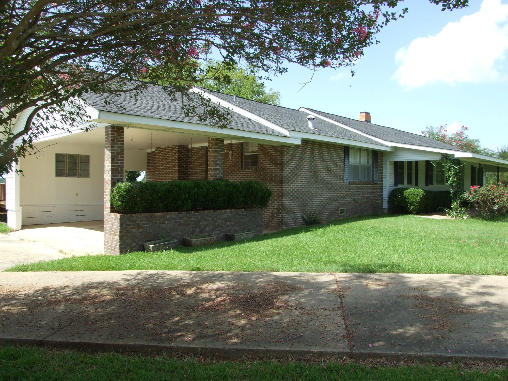 Ranch 100+\ acres and house Bill Mackey