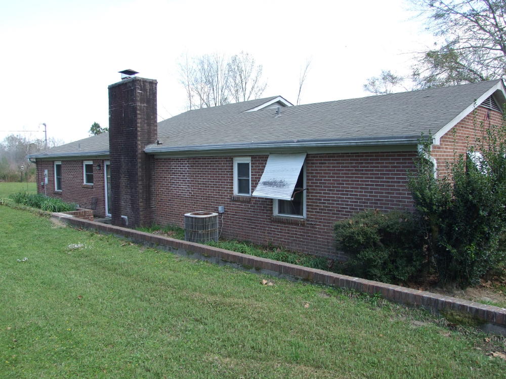 38999 Hwy 69 Bill Mackey