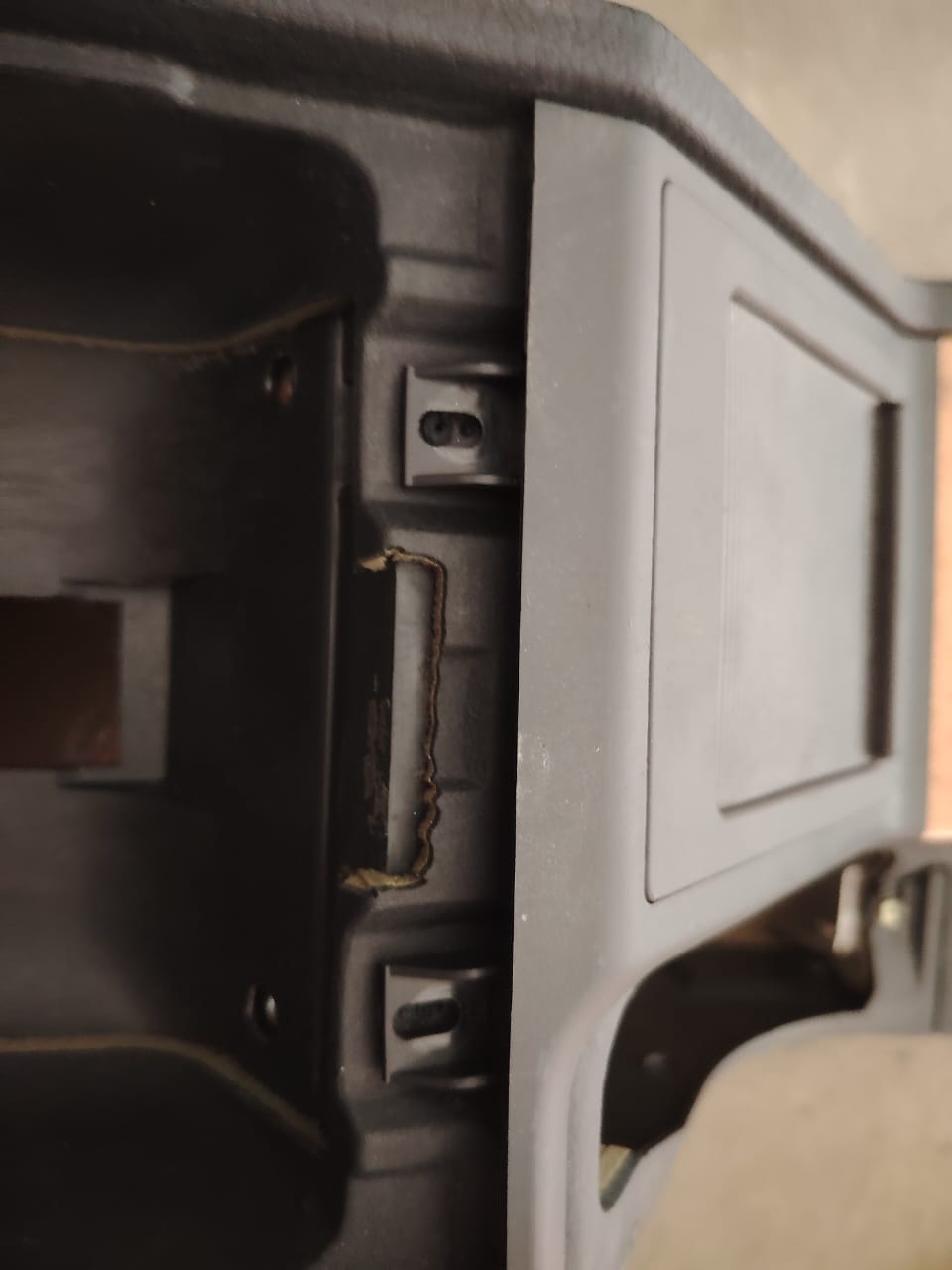 E39 center console set (used) - Bimmer Online