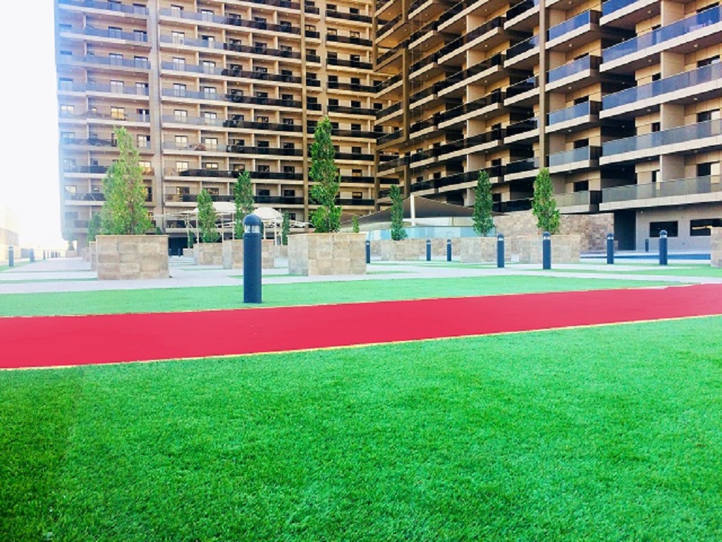 Residential Bldg at Dubai Sports City Artificial Turf Bin Sabt