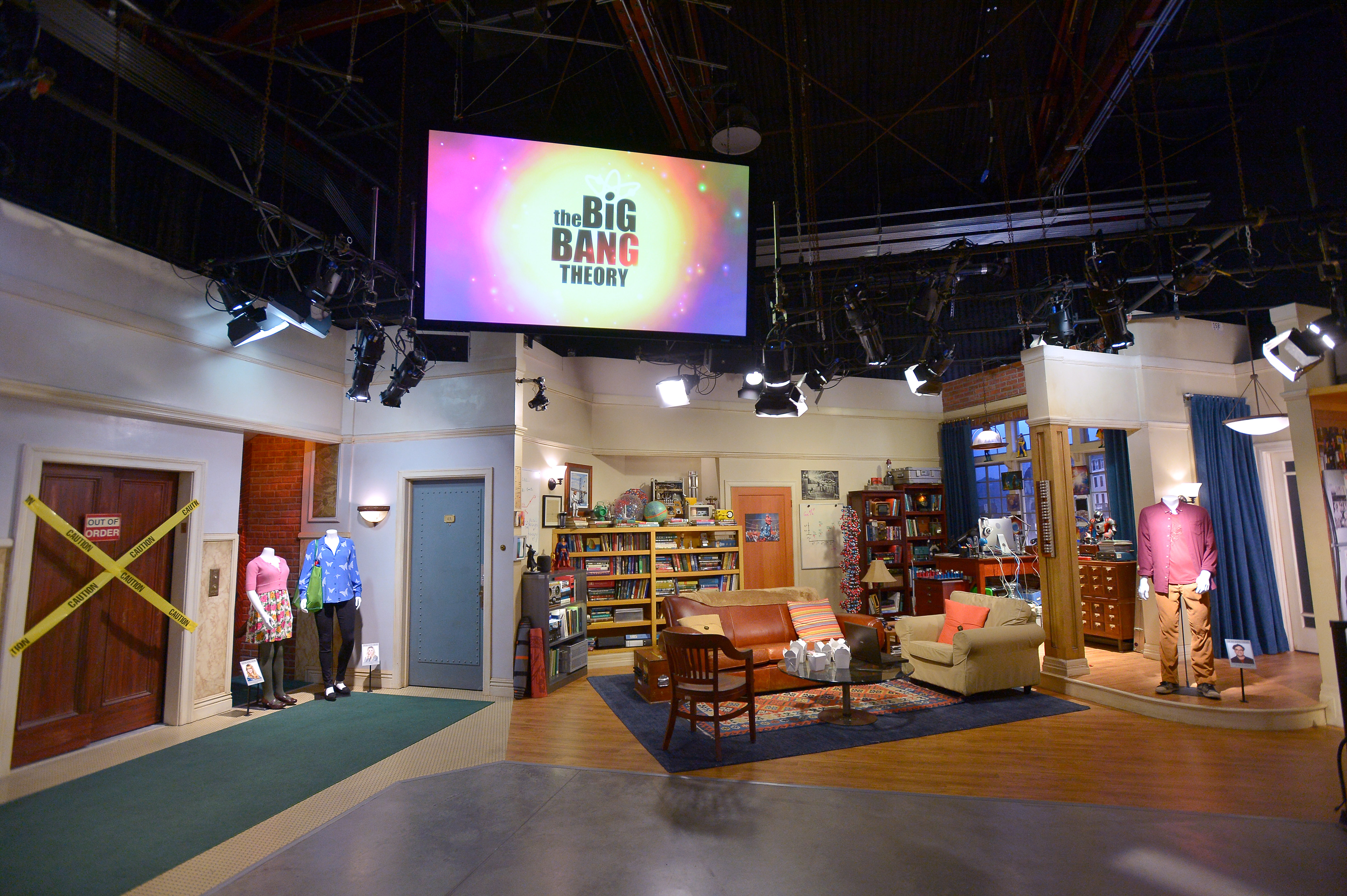 Big Bang Theory Sets Now at WB Studio Tour Hollywood Bionic Buzz
