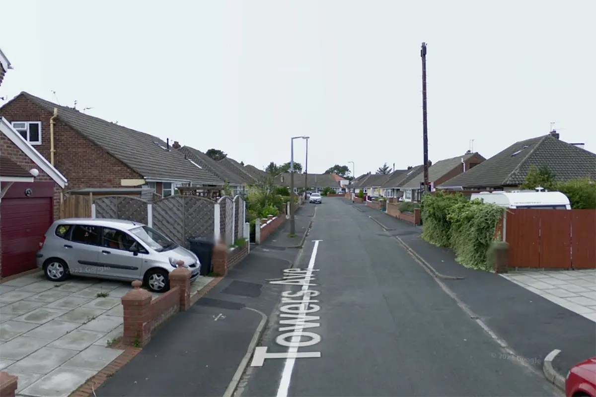 Maghull bungalow fire results in fatality Birkenhead News
