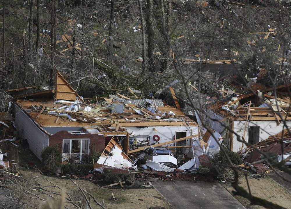 Tornado Damage Fultondale Photo gallery Tornado strikes heart of Fultondale, Alabama / 25