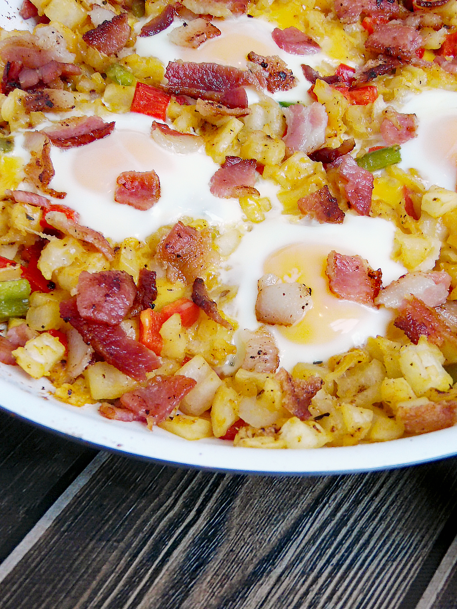 Bacon, Egg and Pepper Breakfast Hash Biscuits and Grading