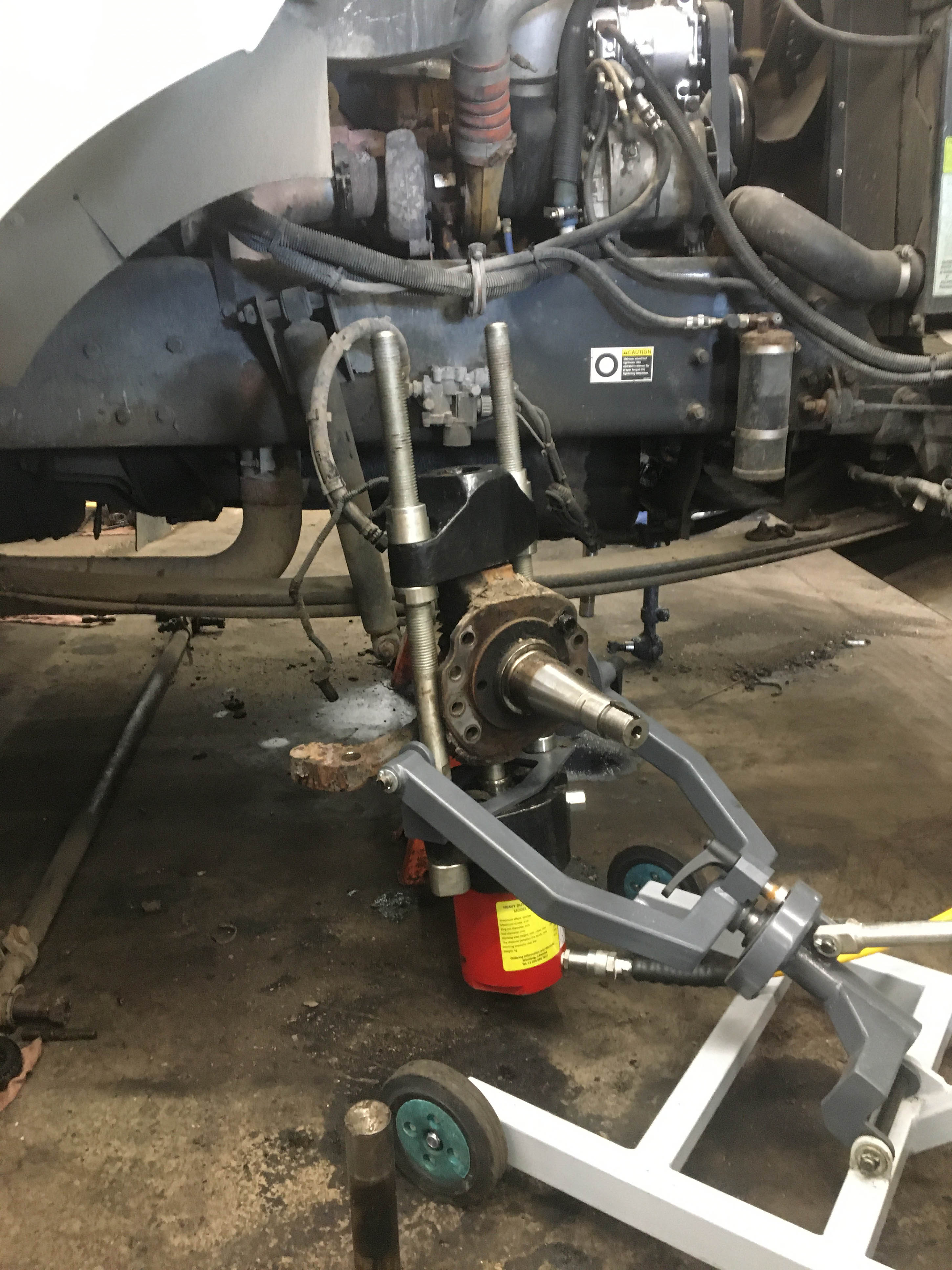 Hydraulic King Pin Press. Heavy Duty King Pin Press. BPT Bison Power Tools