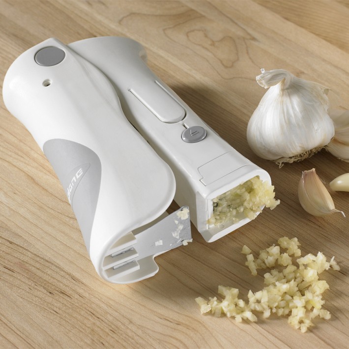 Food, product review and FREEBIES Win a Microplane Garlic Mincer