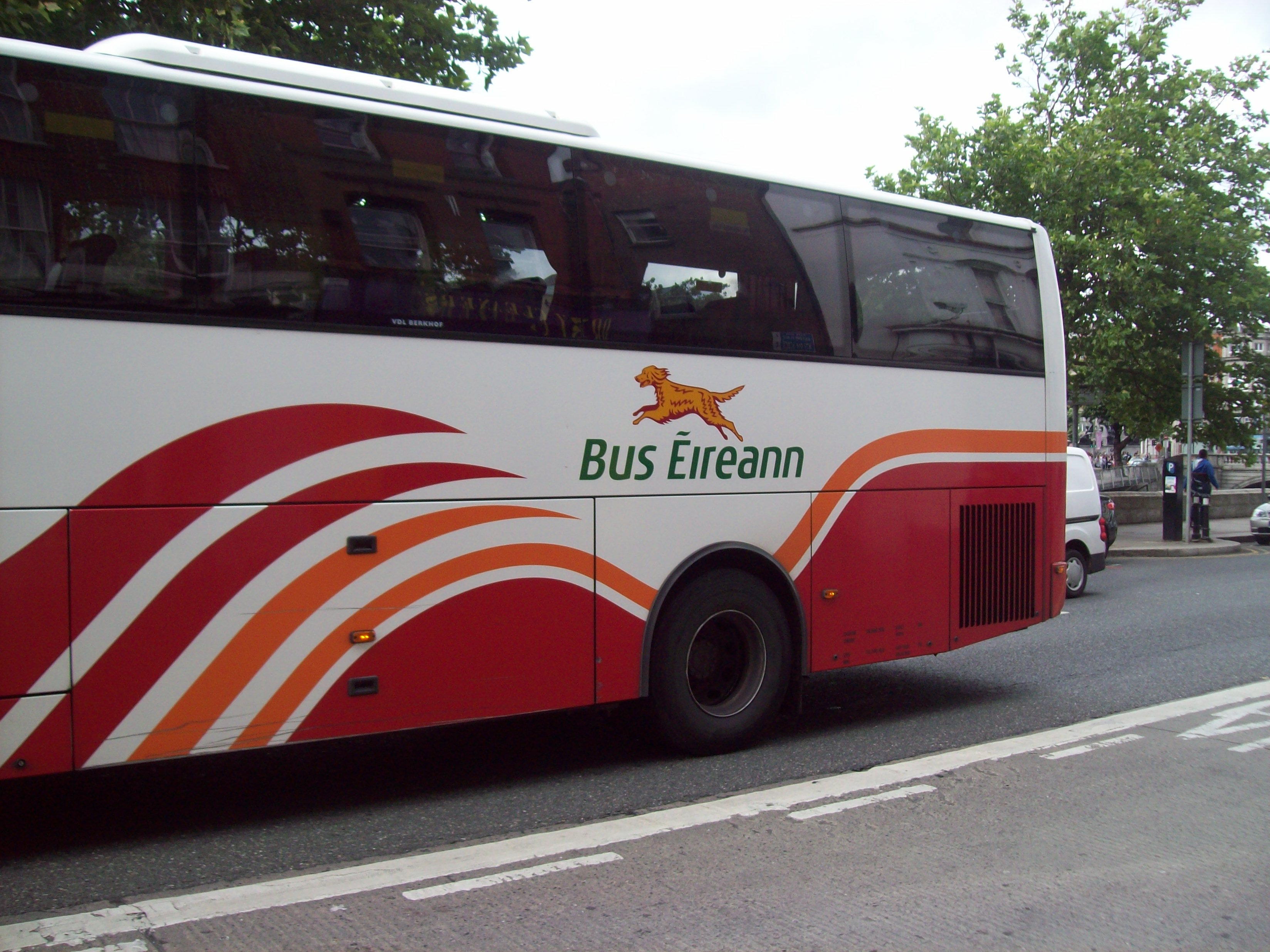 Bus éIreann Christmas 2023 Bus Éireann Bitesize Irish