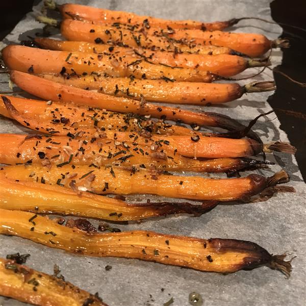How to roast Dutch carrots Bitesize Traveller