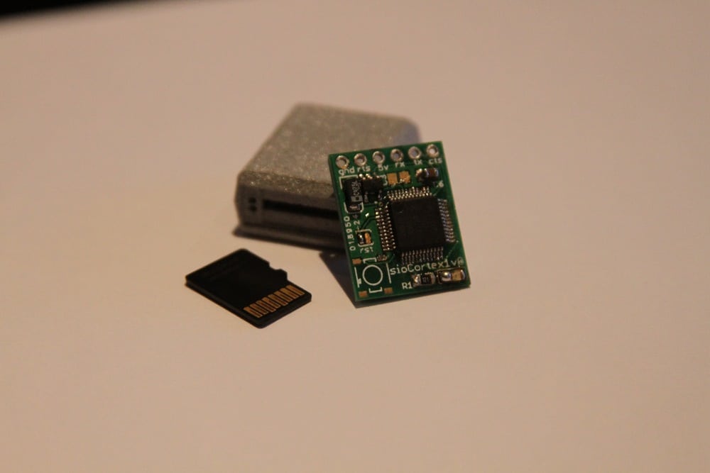 World's Smallest Hard Drive Is The Atari 810 Build Bit Rebels