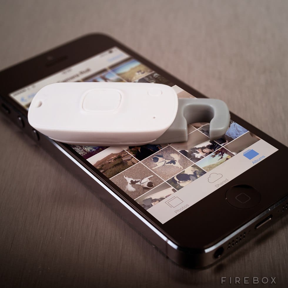 Smartphone Camera Remote Control Makes Taking Perfect Selfies Easier Bit Rebels