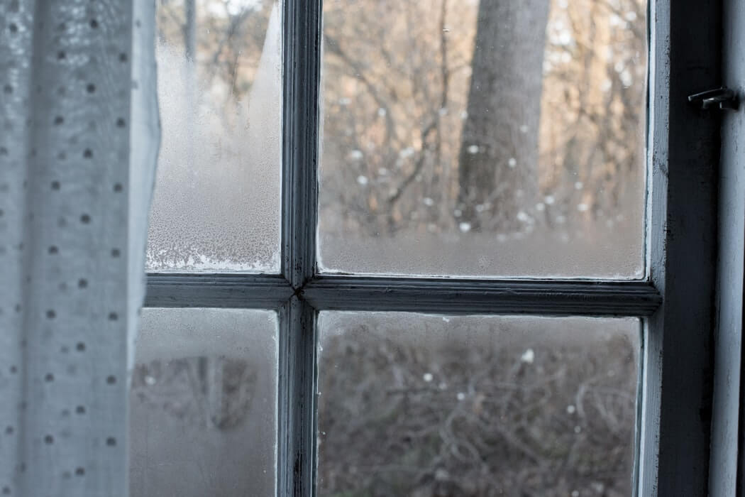 How to Clean Inside Double Glazed Windows Get Rid of Condensation!