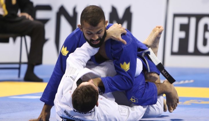 Simple Detail To Never Get Your Guard Passed With a Leg