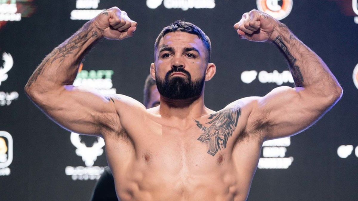 Watch Mike Perry mean mugs Thiago Alves in first faceoff ahead of