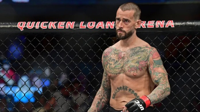 Superstar de la WWE confía en que haría ‘1000 veces mejor’ en MMA que CM Punk