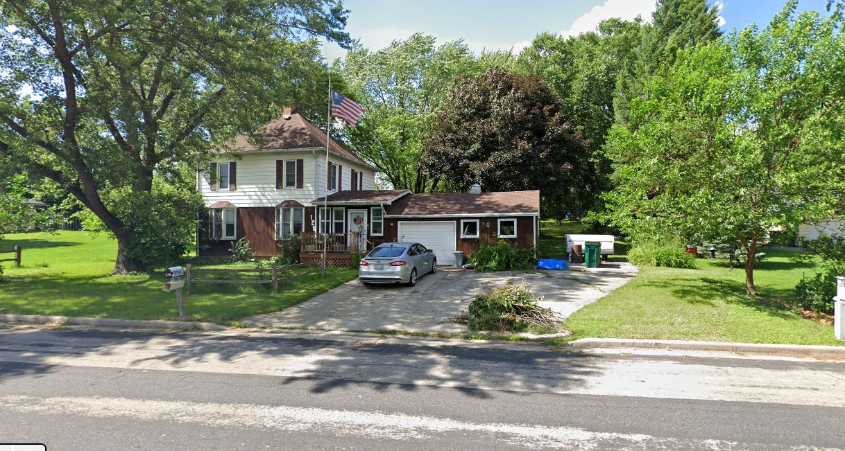 On Sale 1/4 1/3rd Ownership Land and Residential Home in Cottage Grove