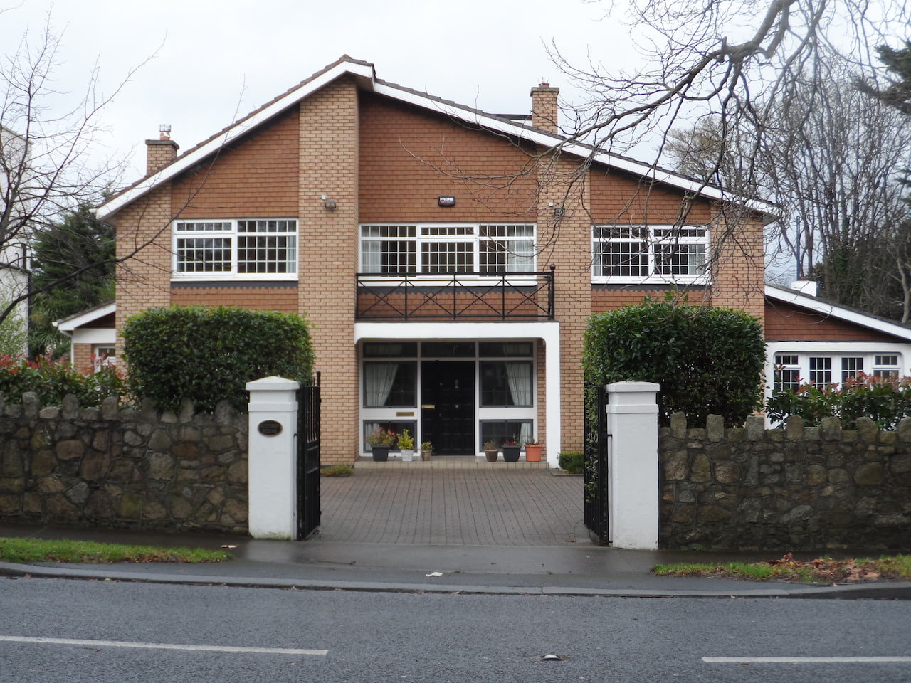 SOLD Large Detached House , Mount Merrion Ave, Blackrock, Co. Dublin Burke Kennedy