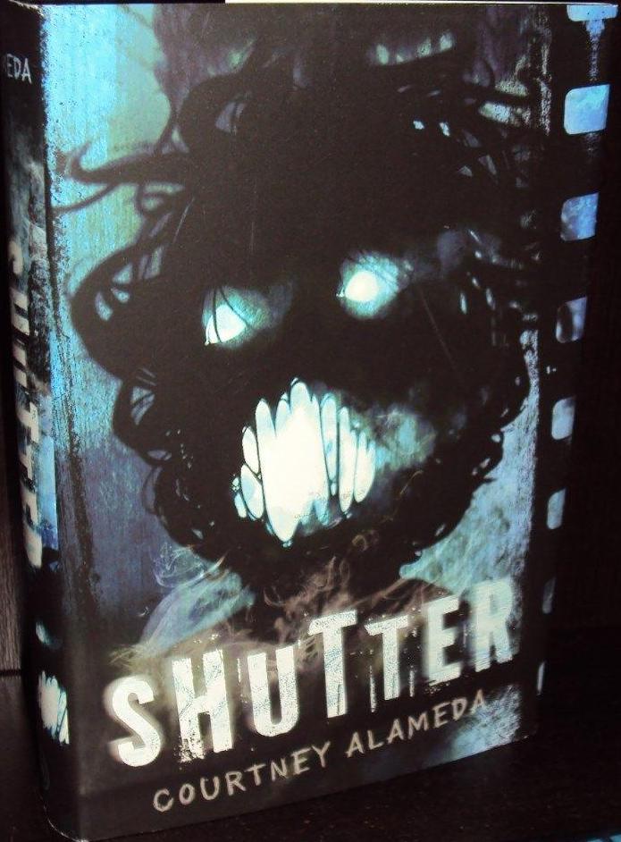 Goth Chick News Your Dark and Stormy Night Reading List Has Arrived