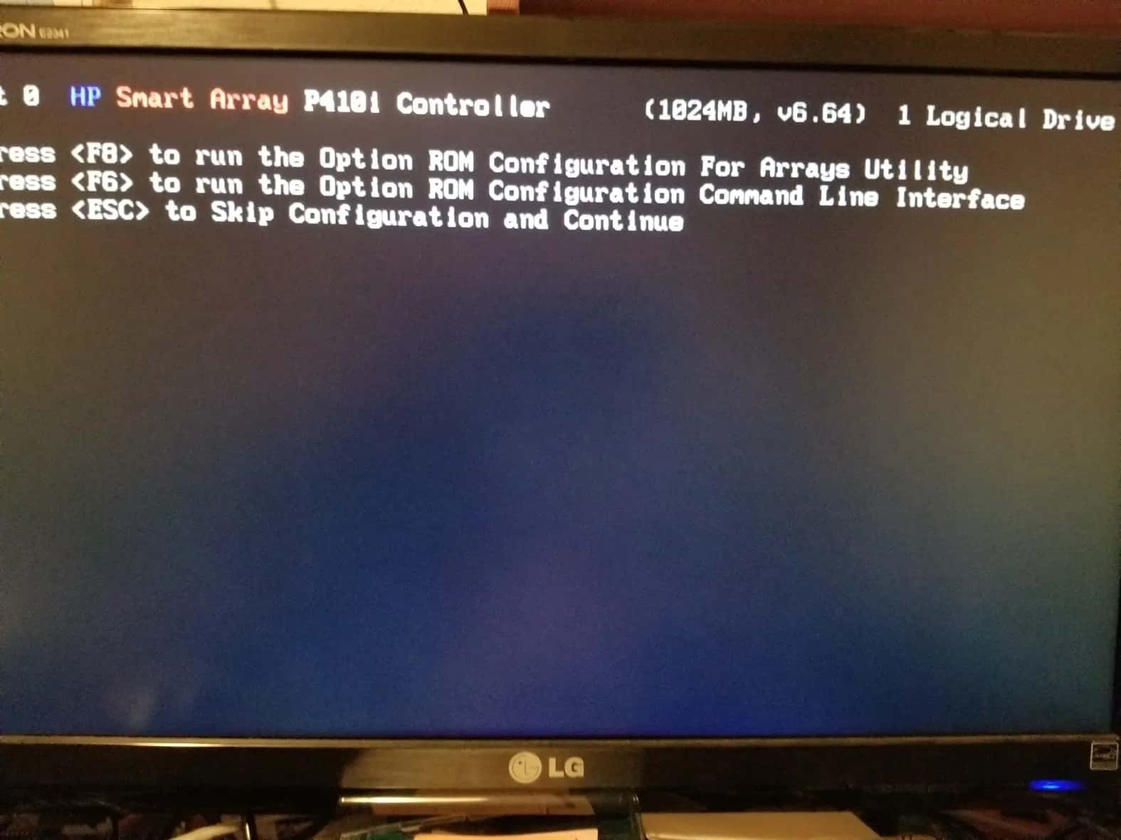 Accessing the RAID setup on an HP Proliant DL380 G7 blackMORE Ops
