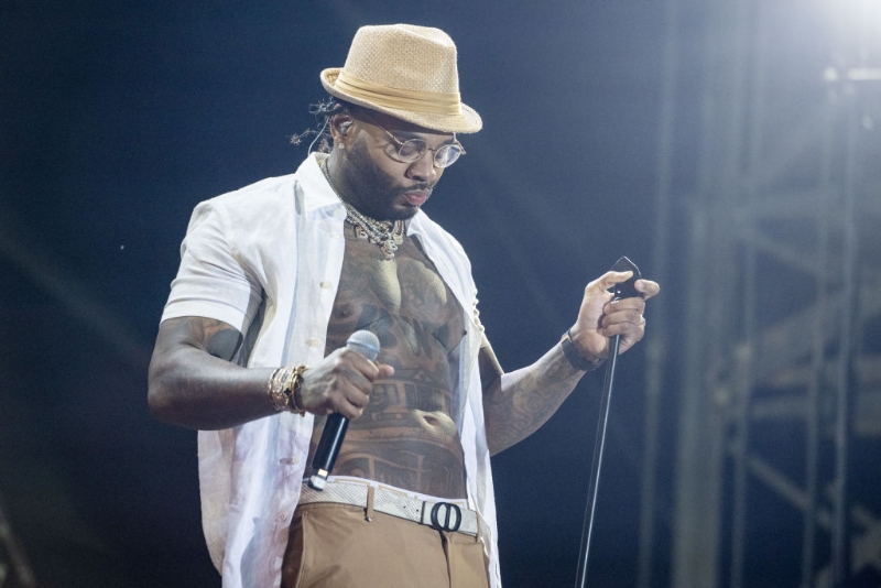 Kevin Gates Posts NSFW Childbirth Video On Instagram(04)