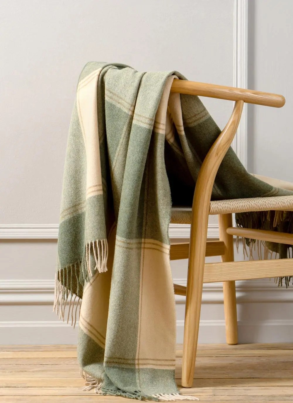 Green & Camel Lambswool Throw Blarney