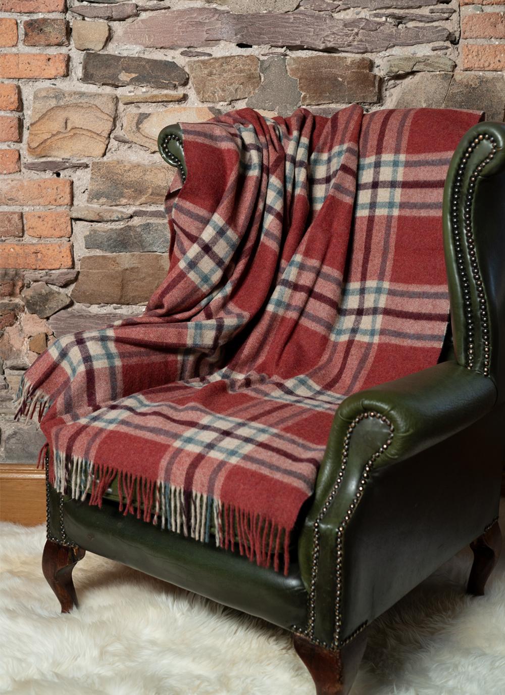 Arncliffe Lambswool Throw Blarney