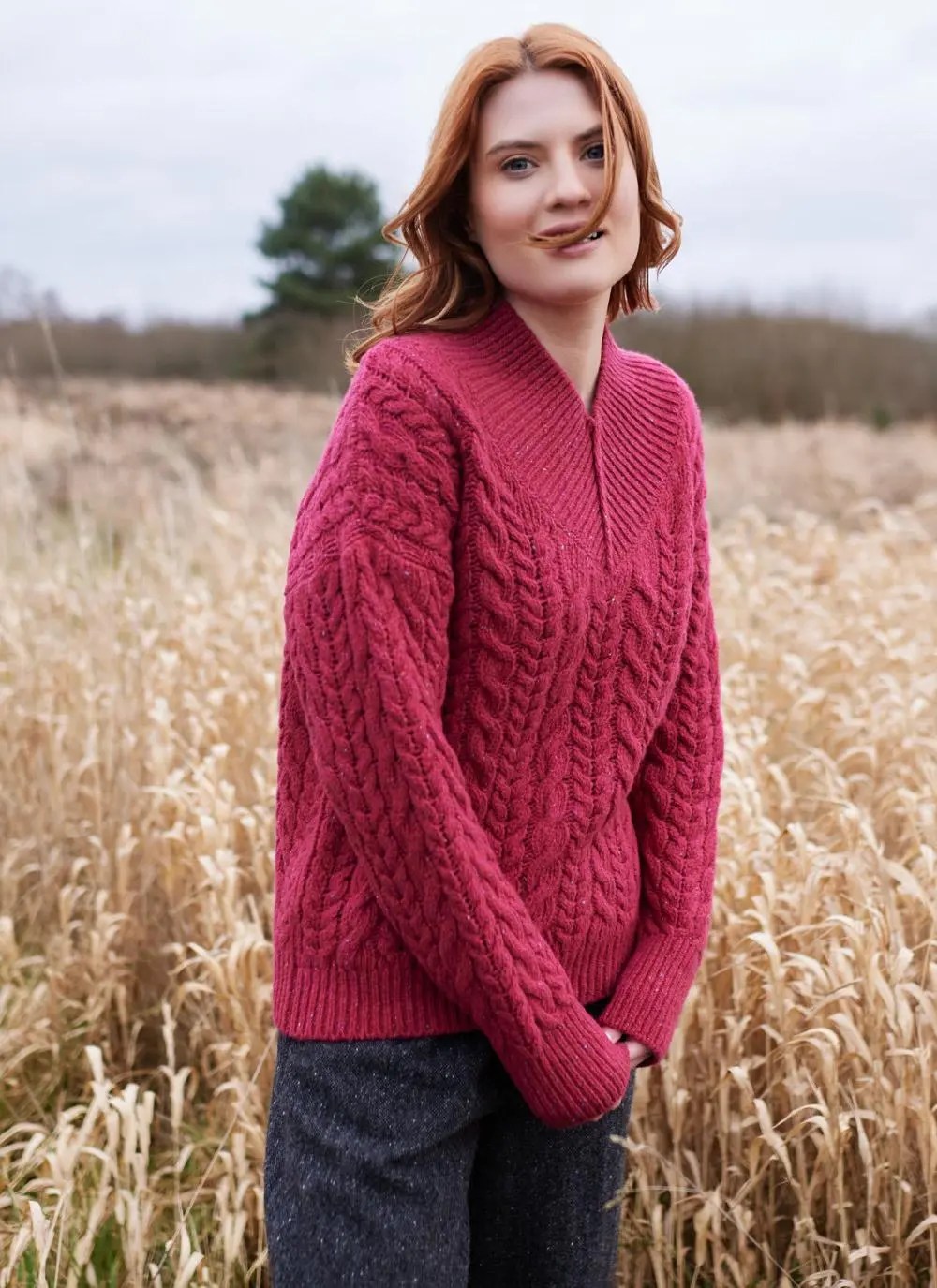 Mill Lane Cashmere Blend VNeck Cable Sweater Blarney