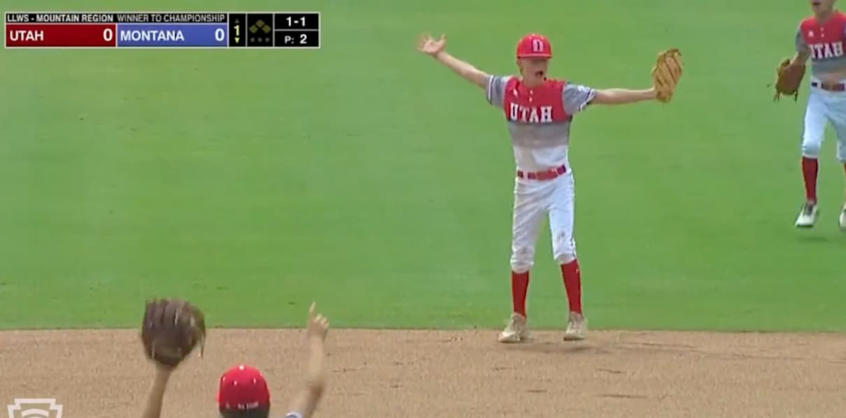 Harvey Mathews Makes an Outstanding Catch for Utah
