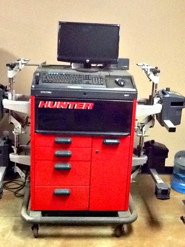 Used Hunter 611 Aligner