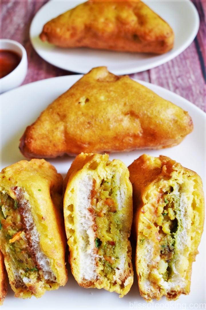 Stuffed Bread Pakoda Bliss of Cooking