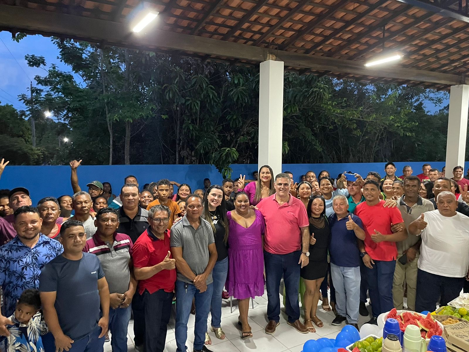 Presidente Vargas Prefeita Fabiana Mendes inaugura Escola do povoado