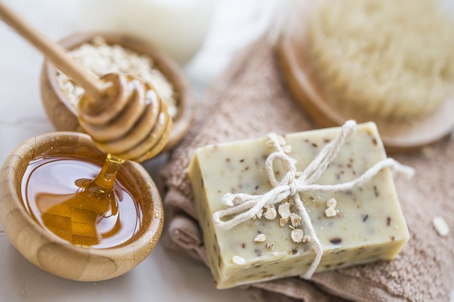 Savon au miel un savon aux propriétés indéniables