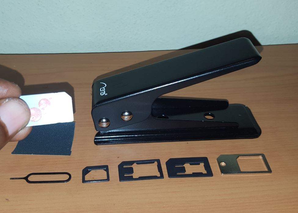 Nano Sim Card Cutter BlogTechTips