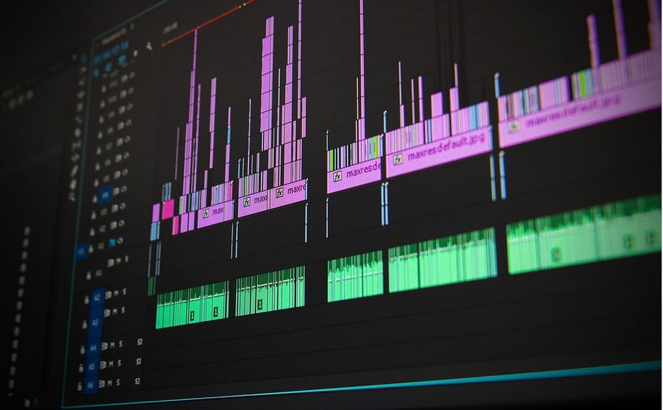 Windows 10 Default Free Video Editor BlogTechTips
