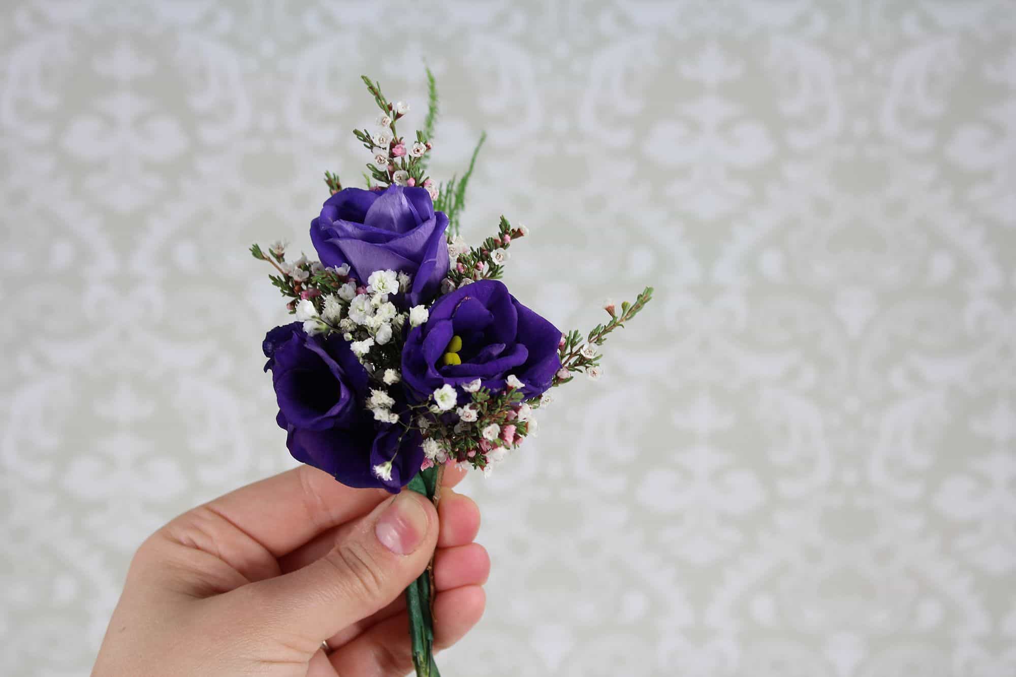 How to Make a Romantic Boutonniere DIY Photo Tutorial