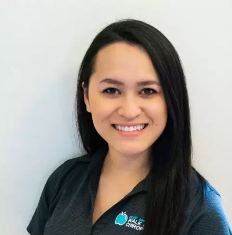 Meet the Doctors Blue Apple Walk In Chiropractic