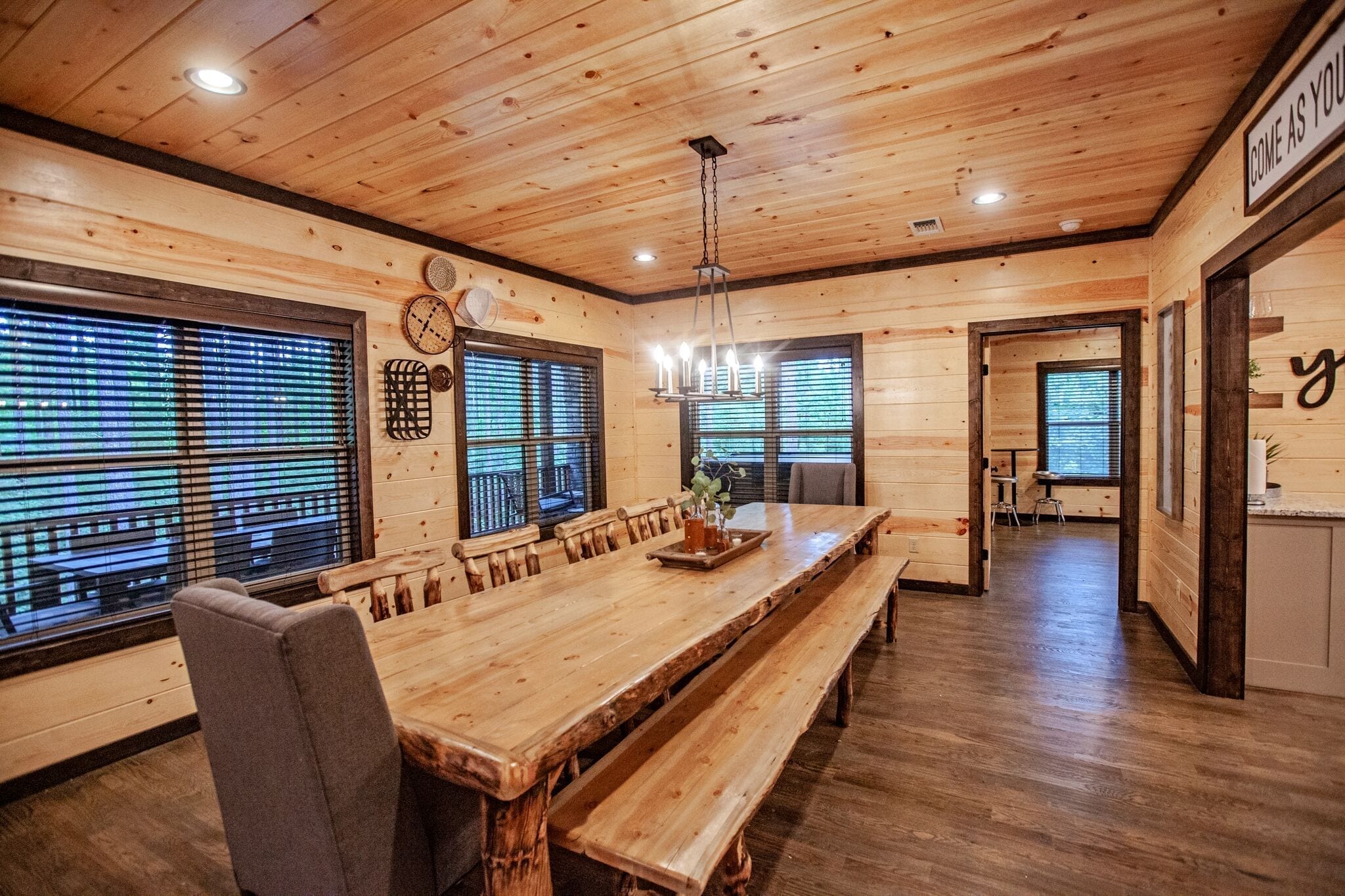 Broken Bow Cabins Among The Pines Blue Beaver Cabins