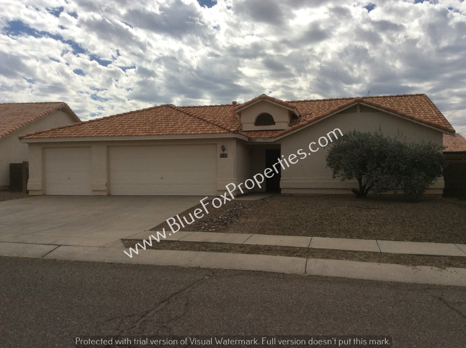 9758 E Paseo San Ardo Tucson, AZ 857475040 Blue Fox Properties