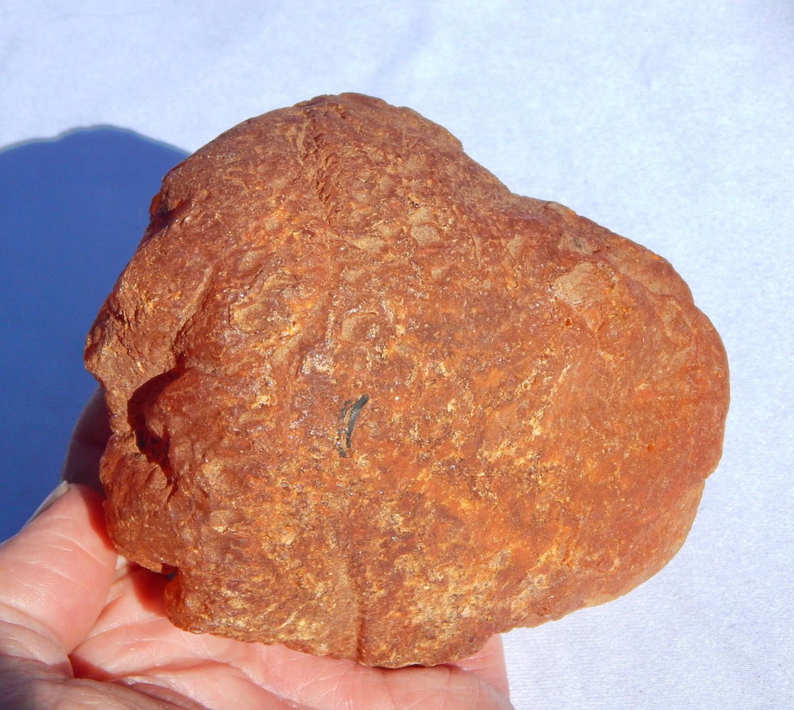 AMBER (KAURI GUM) NEW ZEALAND RESERVED Blue Gems