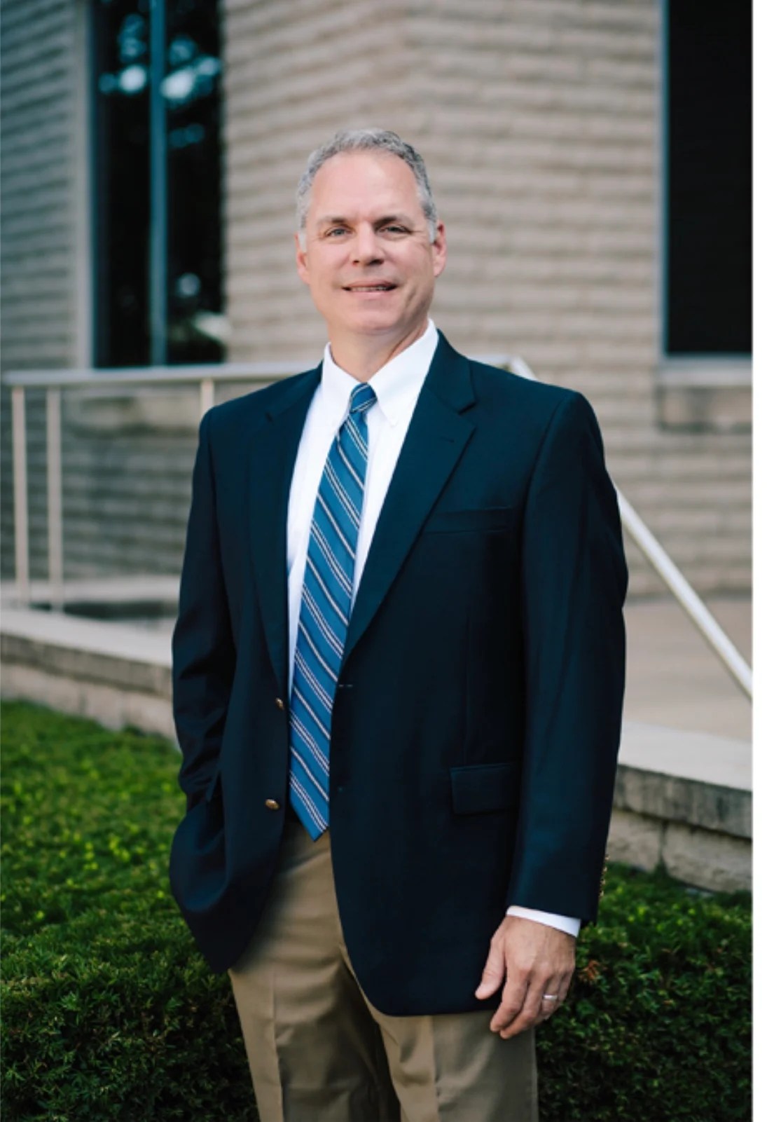 Dr. Sandlin Hendersonville TN Endodontist Bluegrass Endodontics