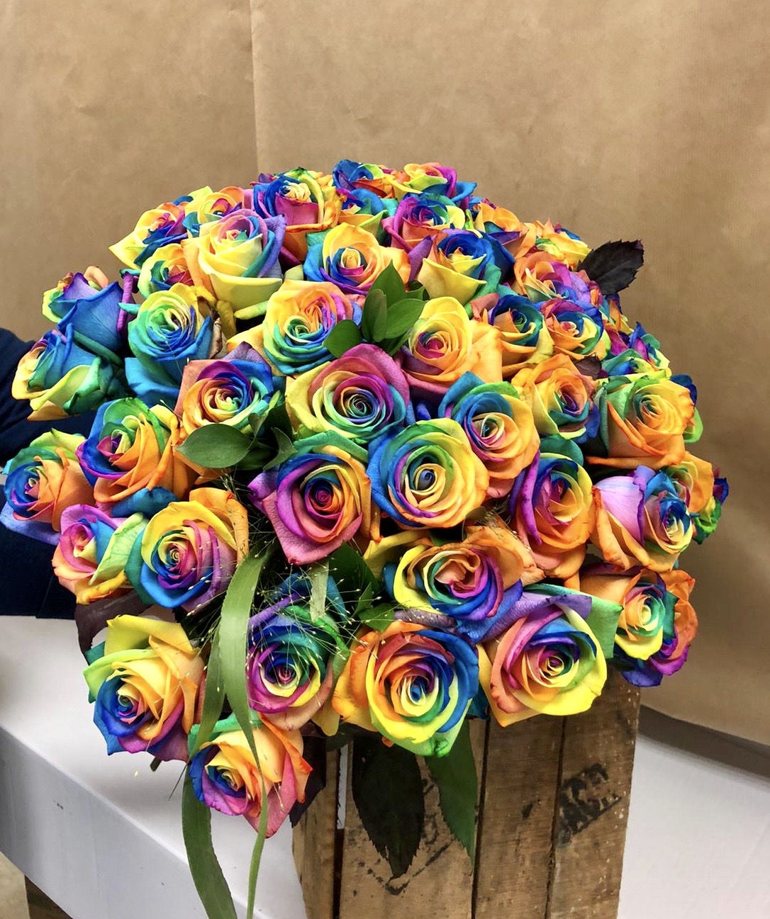 100 Rainbow Roses Luxury Rainbow Rose Bouquet