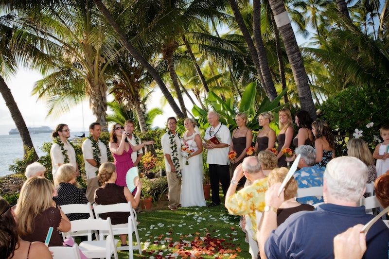 Beachside wedding in Lahaina Maui