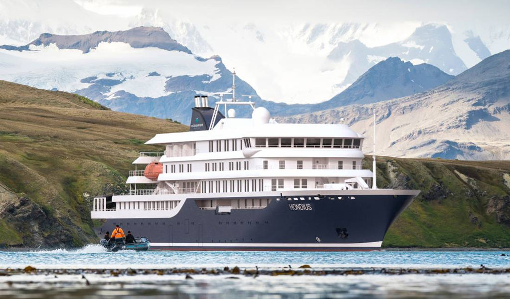 M/V Hondius Antarctica Reviews & Specials Bluewater Dive