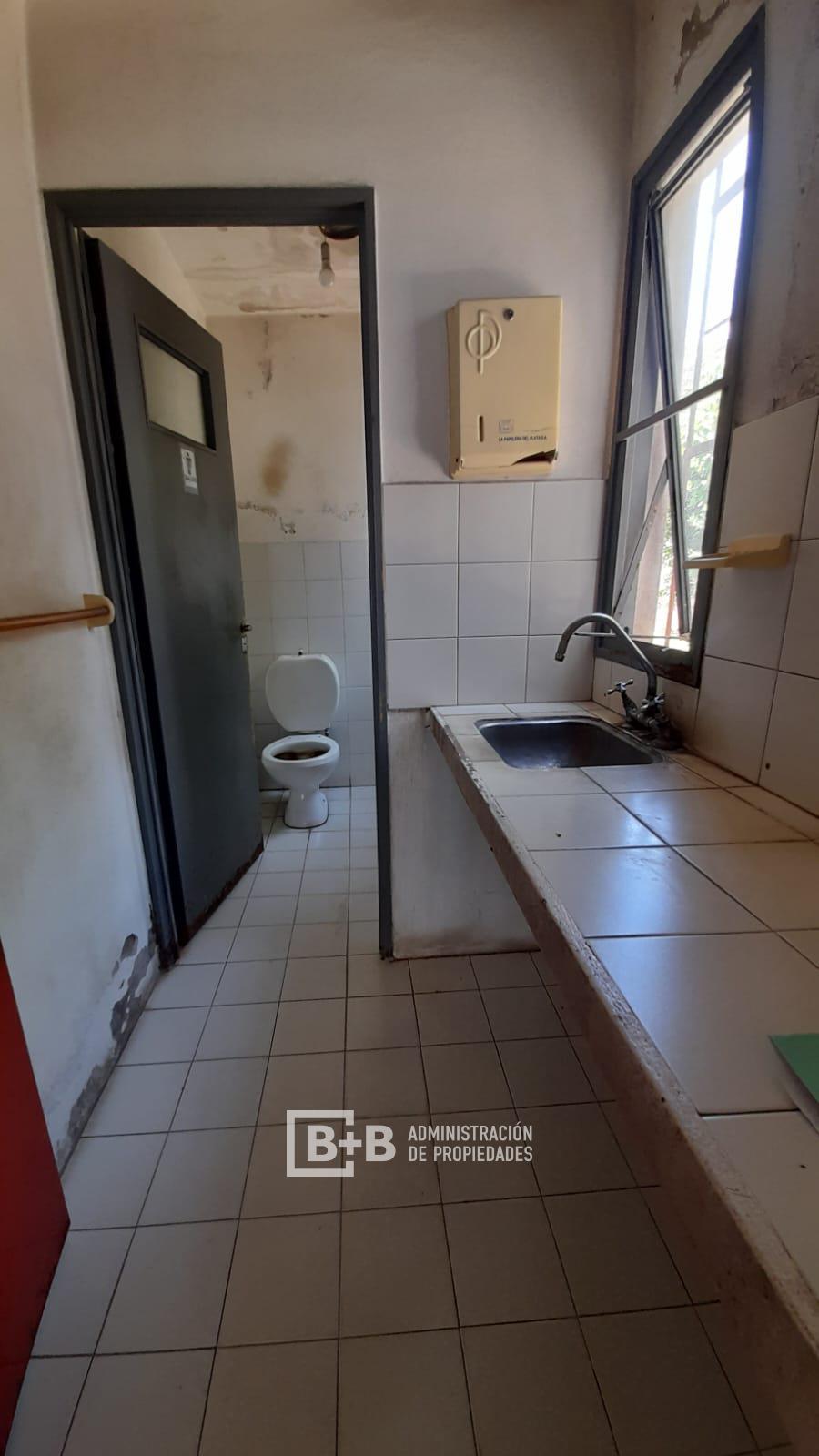 Local en alquiler Bv Santa Fe BmasB Inmobiliaria